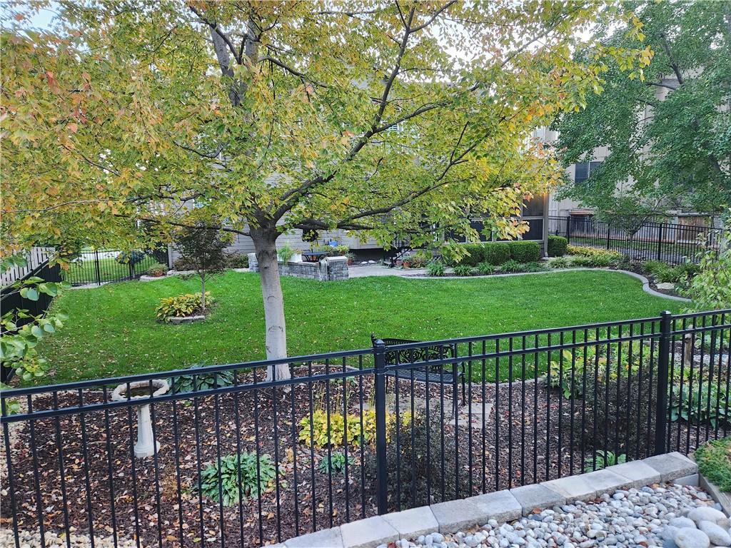 11531 S Northwood Drive