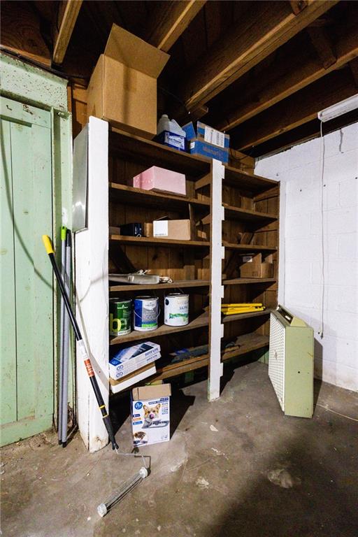 St Joseph, Missouri 64507, United States, 2 Bedrooms Bedrooms, ,1 BathroomBathrooms,Residential,Active,256303