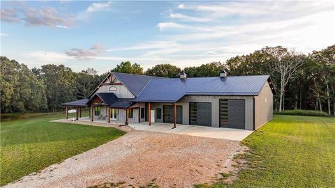 15183 County Road 399 N/A Cross Timbers MO 65634