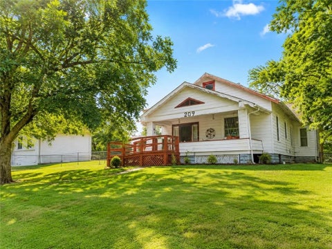 209 Maple Street, Lathrop, MO 64465 - #: 2637954