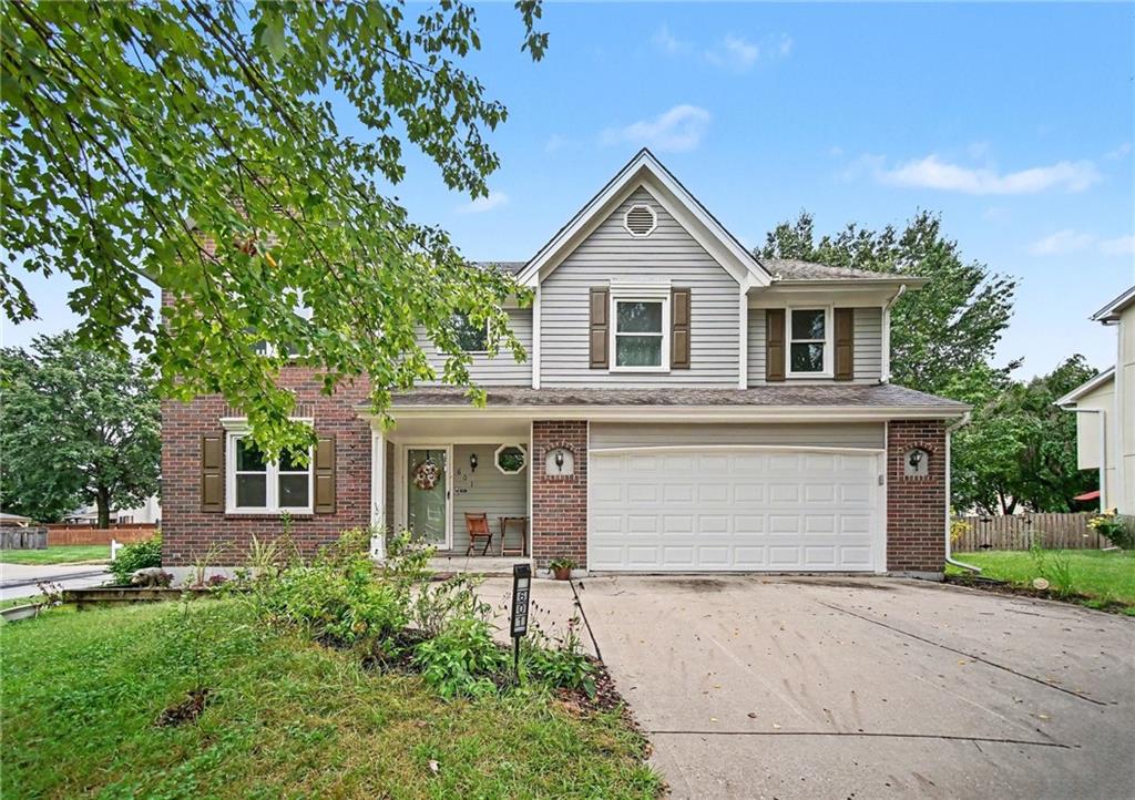 Photo of 601 Taylor Drive, Liberty, MO 64068 (MLS # 2641736)