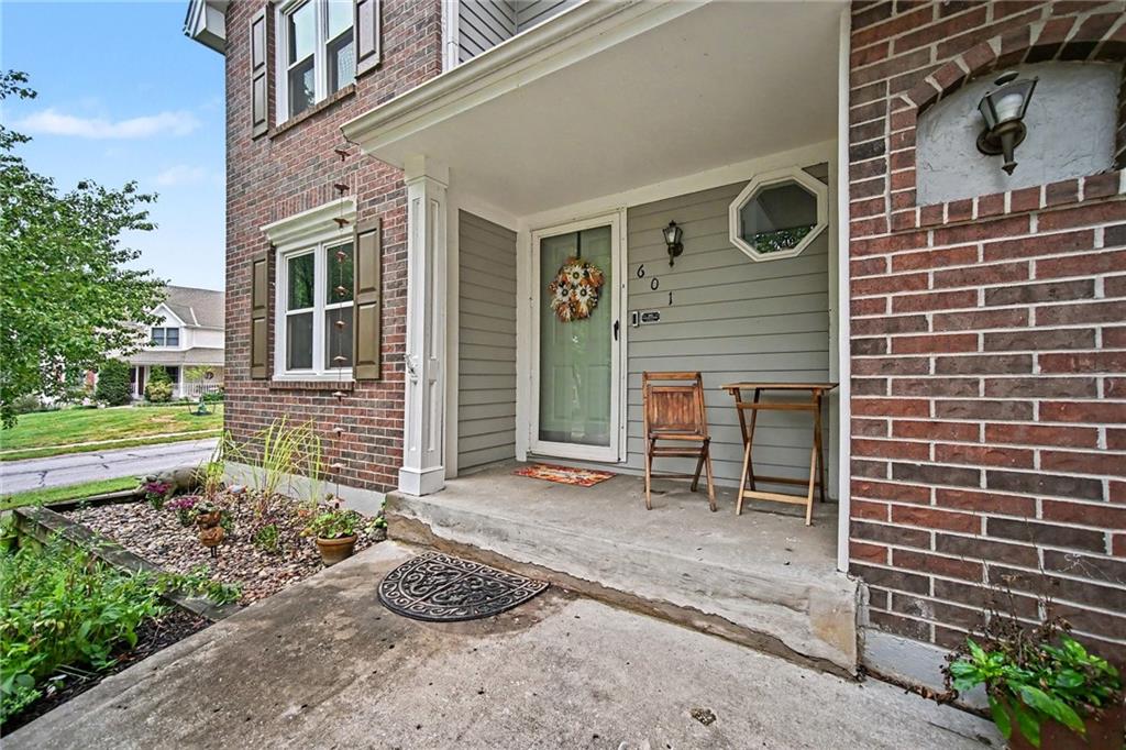Photo of 601 Taylor Drive, Liberty, MO 64068 (MLS # 2641736)