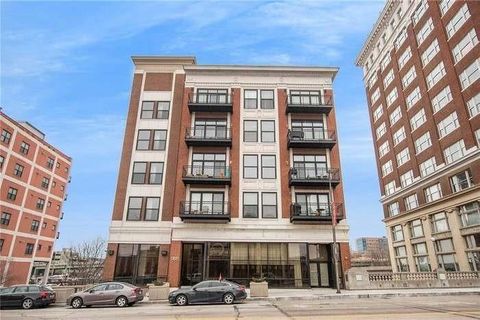 2029 Grand Boulevard # 615 Kansas City MO 64108