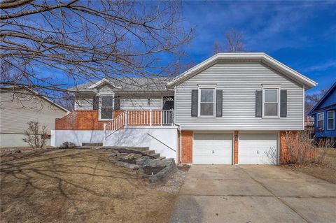 16912 E 4th Terrace, Independence, MO 64056 - #: 2600743