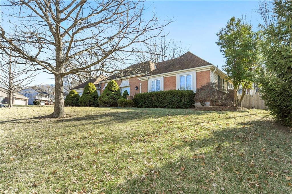 3501 NE Shady Lane Drive