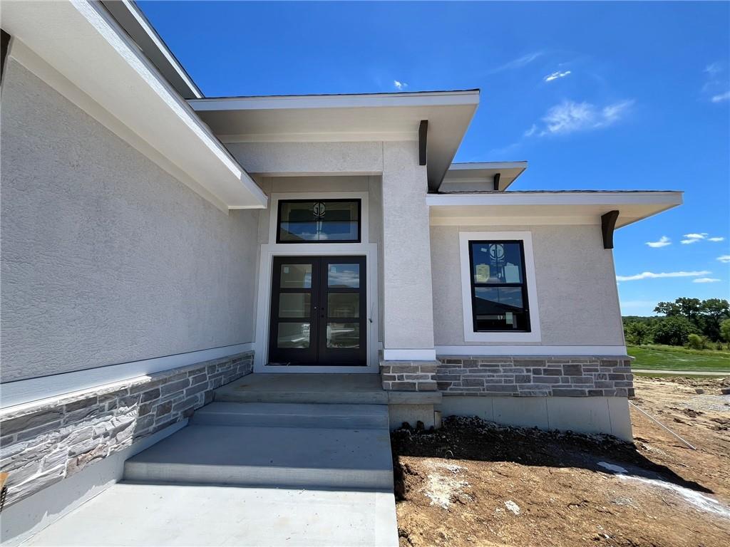 517 Bentwater Drive
