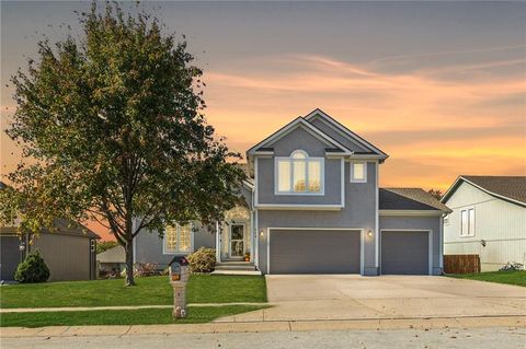 904 Crestridge Drive Kearney MO 64060
