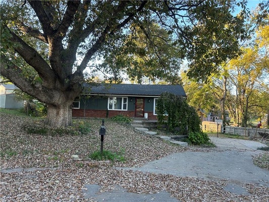 4214 N QUINCY AVE, KANSAS CITY, MO 64117 - Image a7ccf7e8fde0482bac32a9509c9ccd83/3133583166