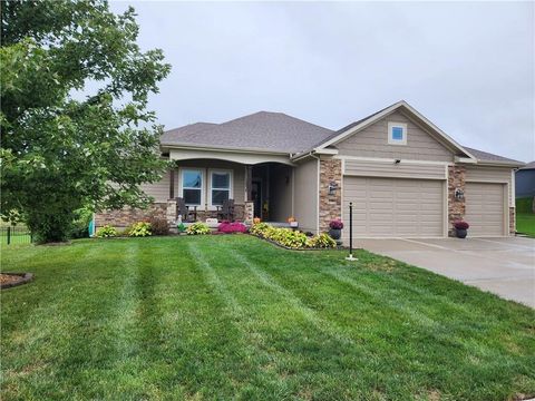 Photo of 12930 N Bayberry Street, Platte City, MO 64079 (MLS # 2579619)