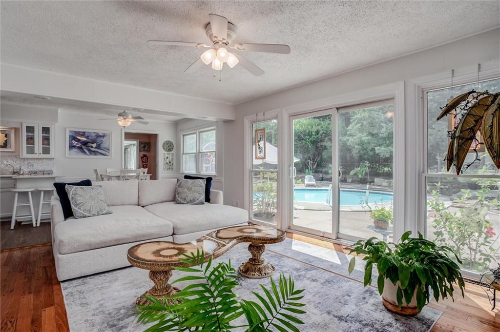 8112 Dearborn Drive