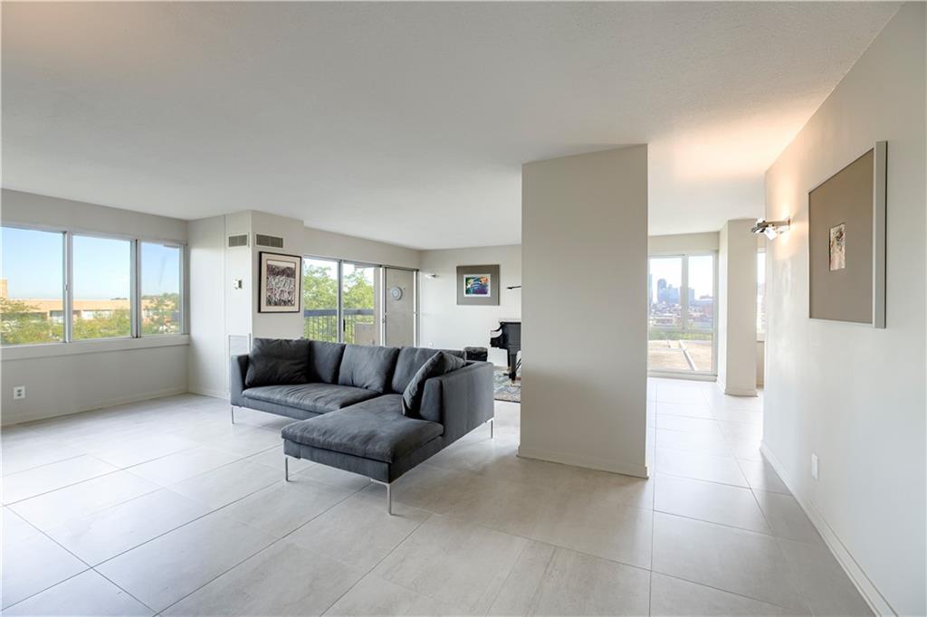 2510 Grand Boulevard 1004
