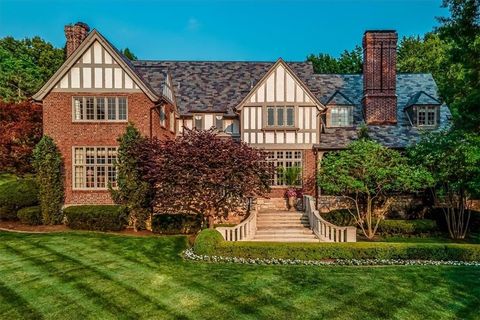 5800 Brookbank Lane Mission Hills KS 66208