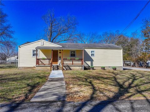 140 Magoon Street, Osceola, MO 64776 - #: 2604169
