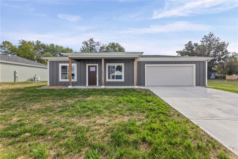 Photo of 919 5th Street Terrace, Osawatomie, KS 66064 (MLS # 2647360)