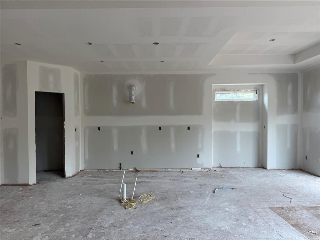 Photo of 2116 Deerfield Terrace, Liberty, MO 64068 (MLS # 2643380)