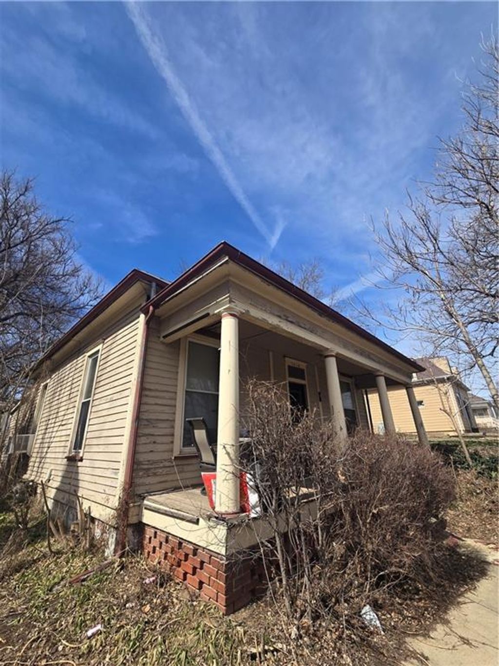 Photo of 1618 Main Street, St Joseph, MO 64505 (MLS # 2607803)