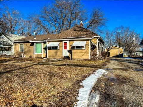 617 N Sycamore Street, Ottawa, KS 66078 - MLS#: 2541104