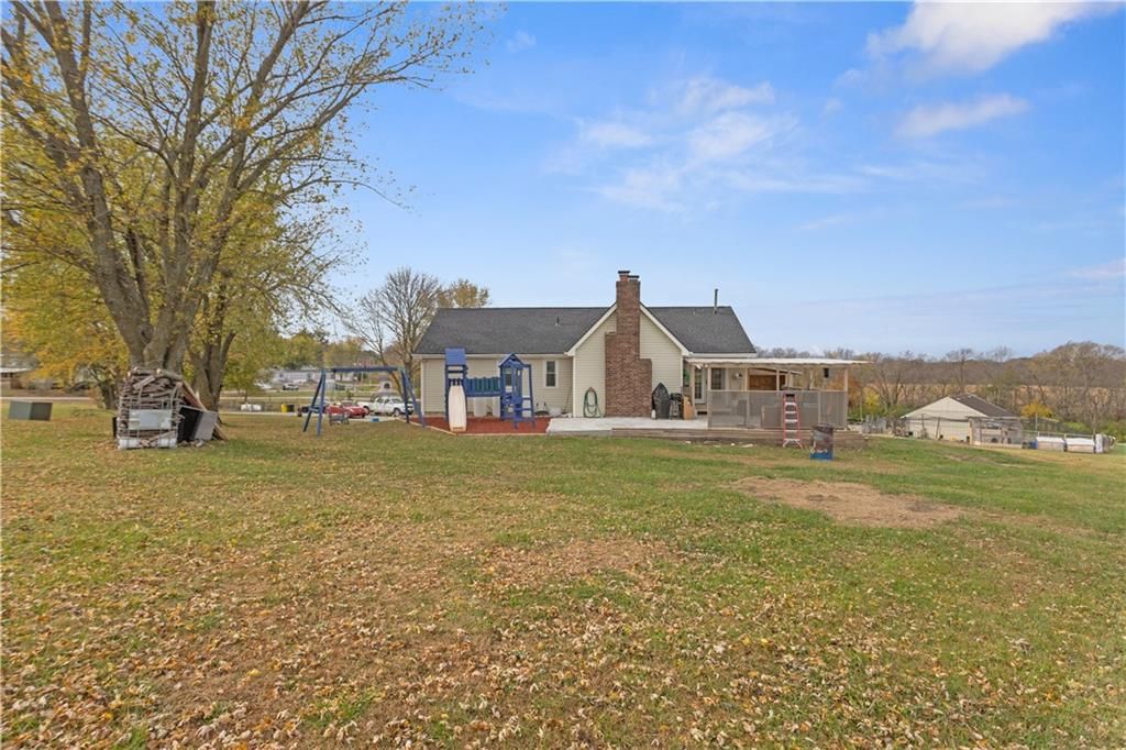 Photo of 11203 Chandler Road, Liberty, MO 64068 (MLS # 2600604)