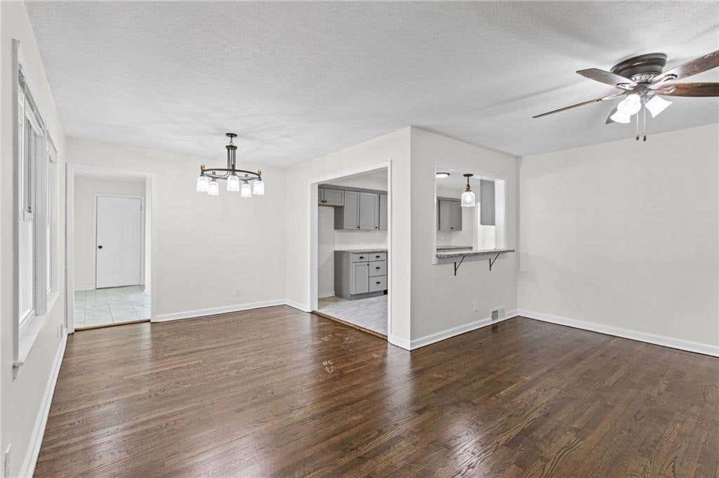 Photo of 8105 E 80th Terrace, Kansas City, MO 64138 (MLS # 2627142)