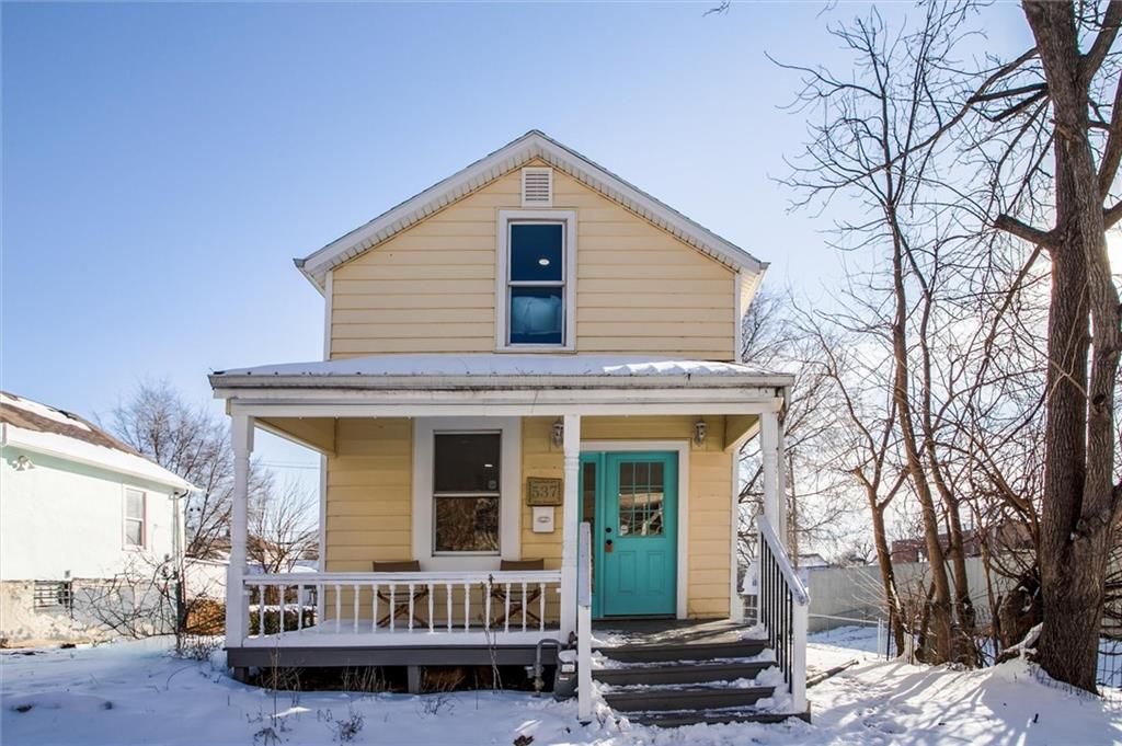 Photo of 537 Ann Avenue, Kansas City, KS 66101 (MLS # 2597547)