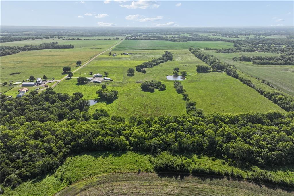 Photo of W 375th Street, Osawatomie, KS 66064 (MLS # 2632405)