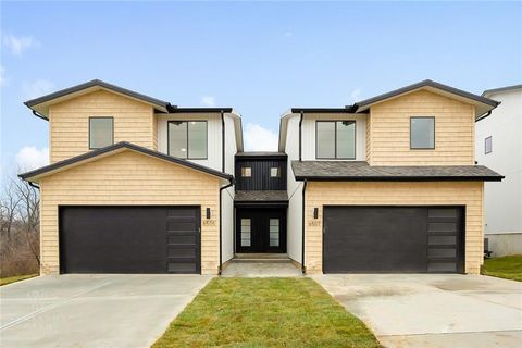 8200/8202, 8206/8208, 830 E 65th Street Kansas City MO 64133