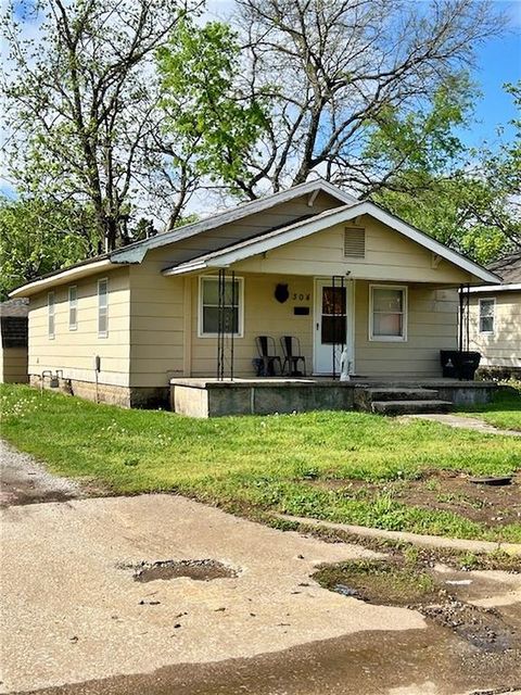 304 E Rose Street, Pittsburg, KS 66762 - MLS#: 2548742
