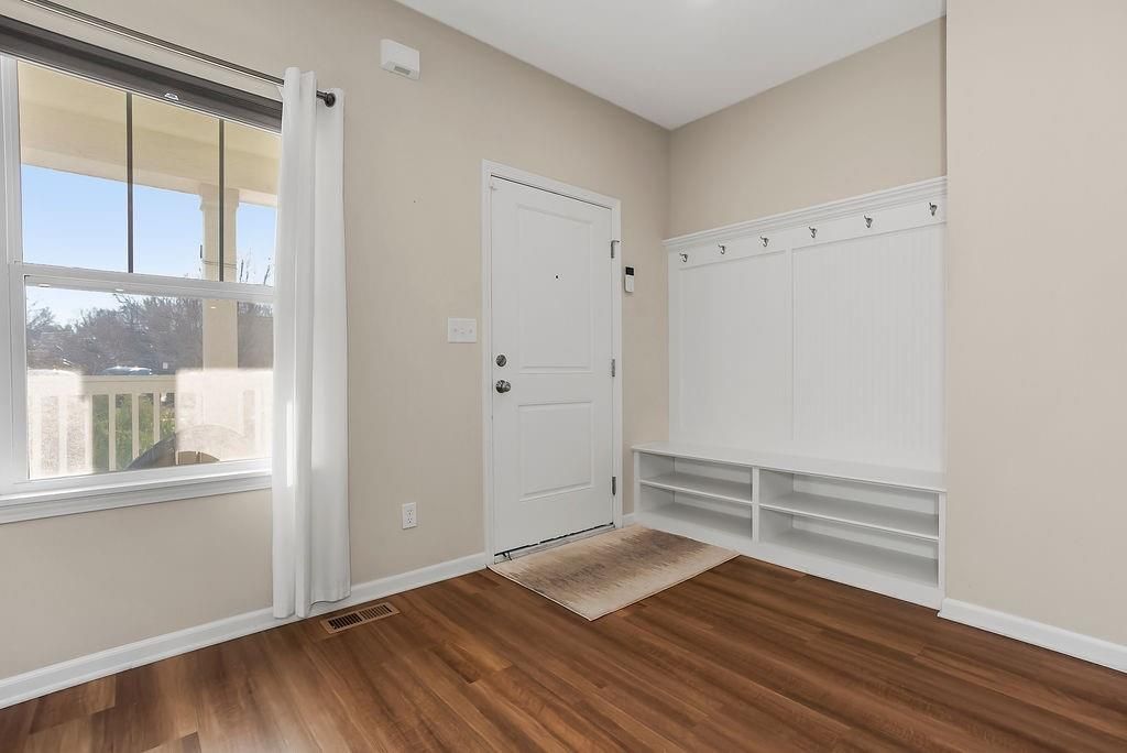 Photo of 1306 Armstrong Avenue, Kansas City, KS 66102 (MLS # 2596763)