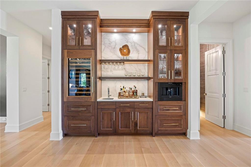 2004 W 114th Street