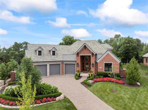 Photo of 2004 W 114th Street, Leawood, KS 66211 (MLS # 2627624)