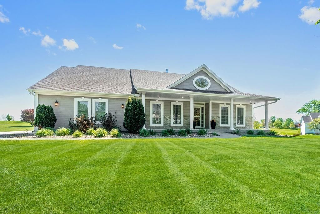 Photo of 14909 Orval Lane, Liberty, MO 64068 (MLS # 2610334)