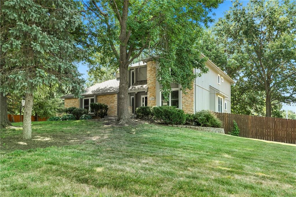 12305 W 150th Terrace