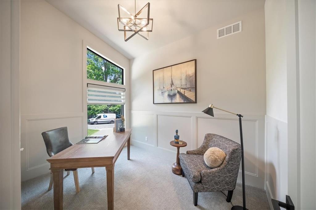 2705 W 74th Street