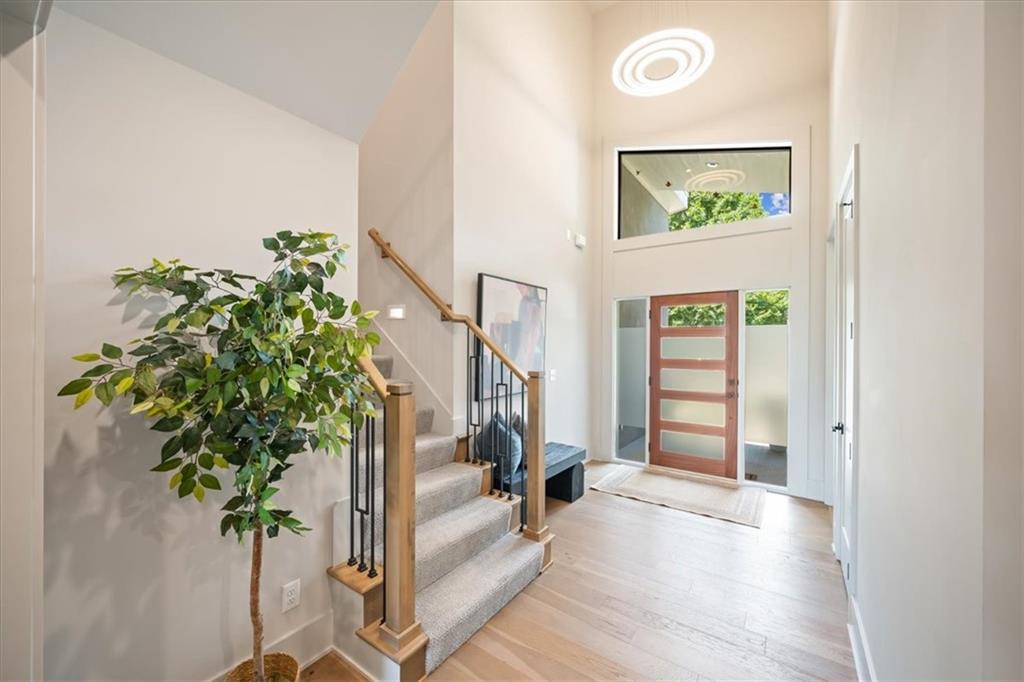 2705 W 74th Street