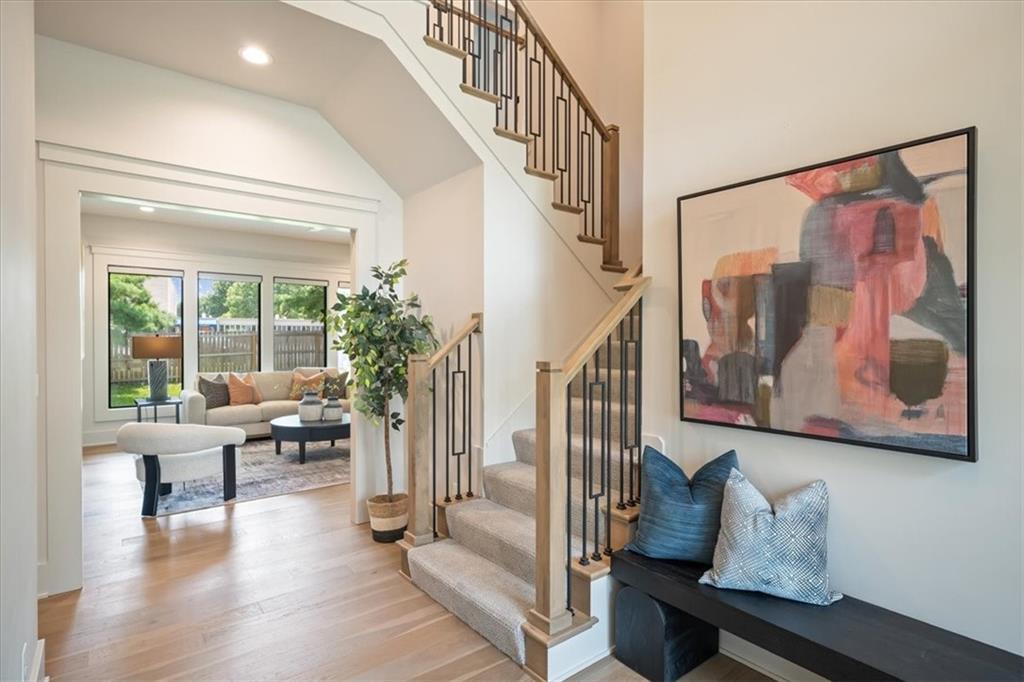 2705 W 74th Street