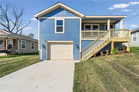 Photo of 2724 N 21st Place, Kansas City, KS 66104 (MLS # 2648680)