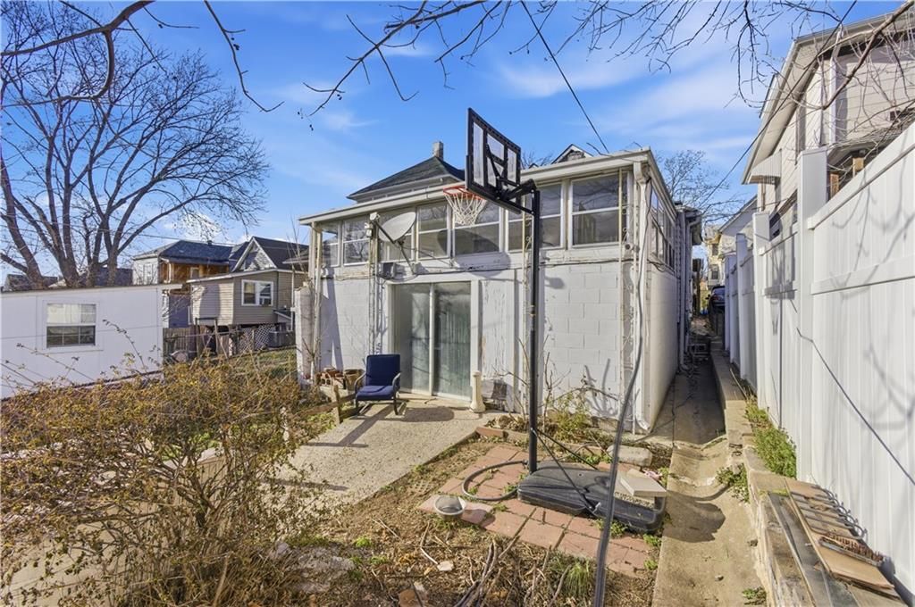 Photo of 635 Orville Avenue, Kansas City, KS 66101 (MLS # 2608010)