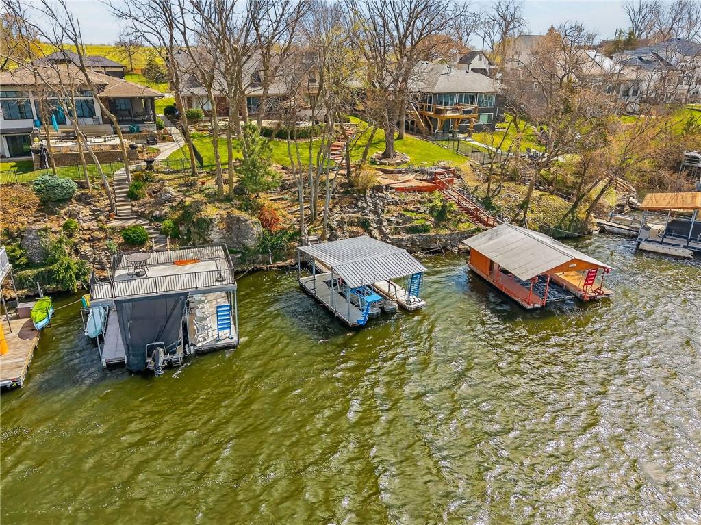 611 N Winnebago Drive