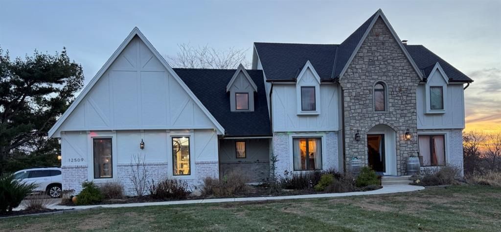 Photo of 12509 W 154 Terrace, Overland Park, KS 66221 (MLS # 2592478)