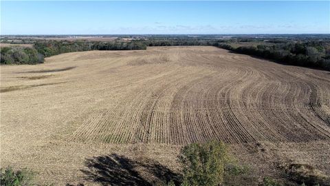 AA Highway Pattonsburg MO 64670