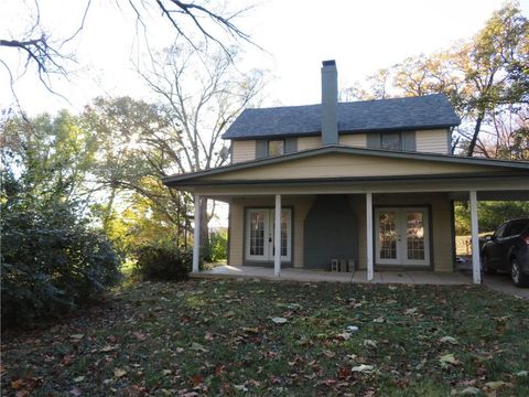 Photo of 9263 S Marion Road, Oskaloosa, KS 66066 (MLS # 2585200)