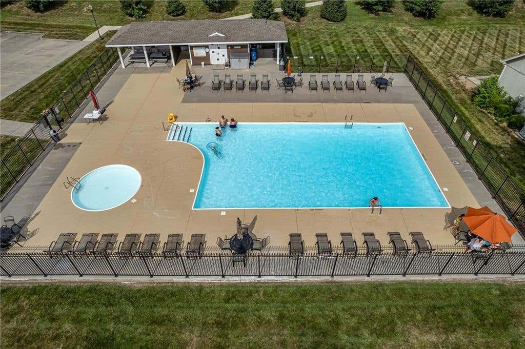 Photo of 408 Lee Drive, Kearney, MO 64060 (MLS # 2635229)