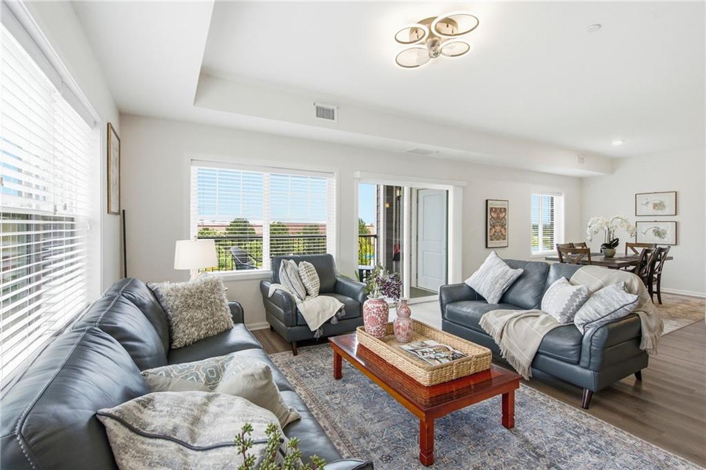 7800 W 123rd Street 116