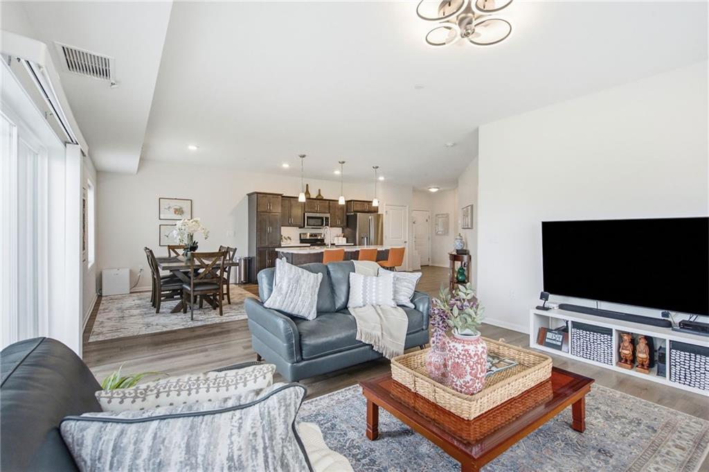7800 W 123rd Street 116