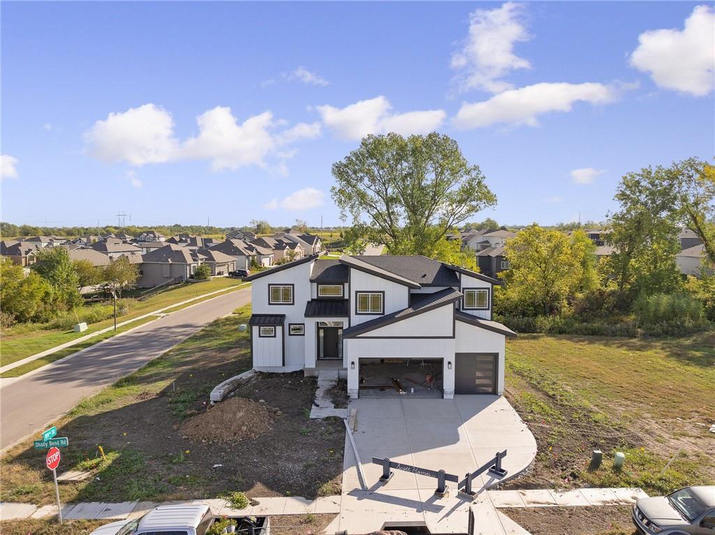 8901 Shady Bend Road
