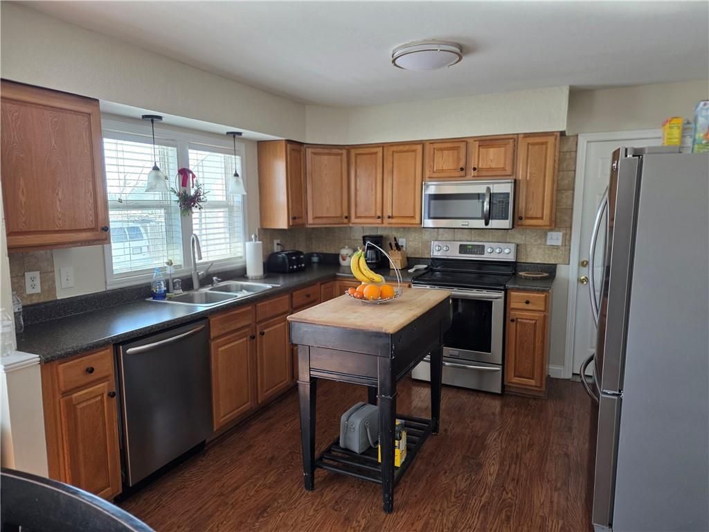 Photo of 14309 E 39th Street, Independence, MO 64055 (MLS # 2607615)