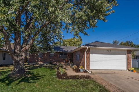 423 W 17th Street Ottawa KS 66067