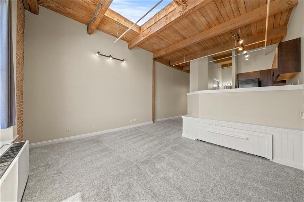 308 W 8th Street 712