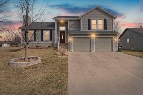 341 N Pine Street, Gardner, KS 66030 - MLS#: 2601036