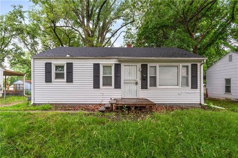 3112 S Claremont Avenue Independence MO 64052